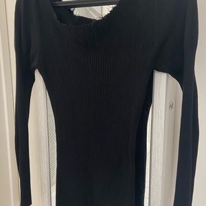 FRINGED & DISTRESSED BLACK SWEATER